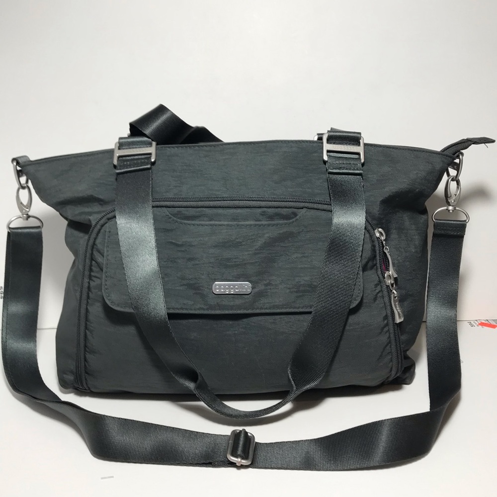 Baggallini shoulder bag